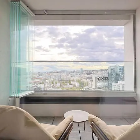 Danubius One - Spacious W Free Parking Διαμέρισμα Μπρατισλάβα