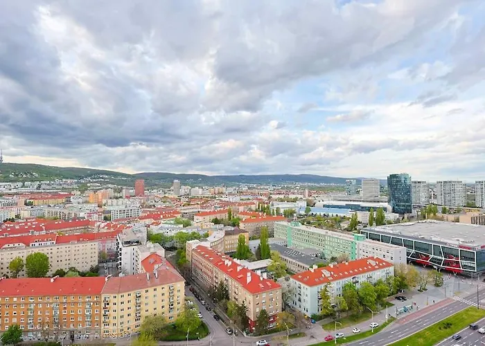 Danubius One - Spacious W Free Parking *